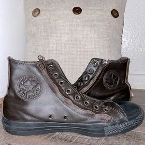 LIMITED EDITION BROWN LEATHER CONVERSE
